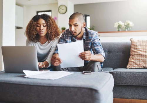 Is it better to buy health insurance from an agent or online?