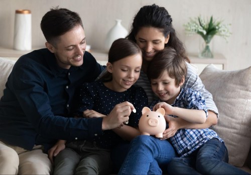 How do health insurance agents help individuals and families?