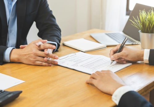 What percentage of insurance agents fail?